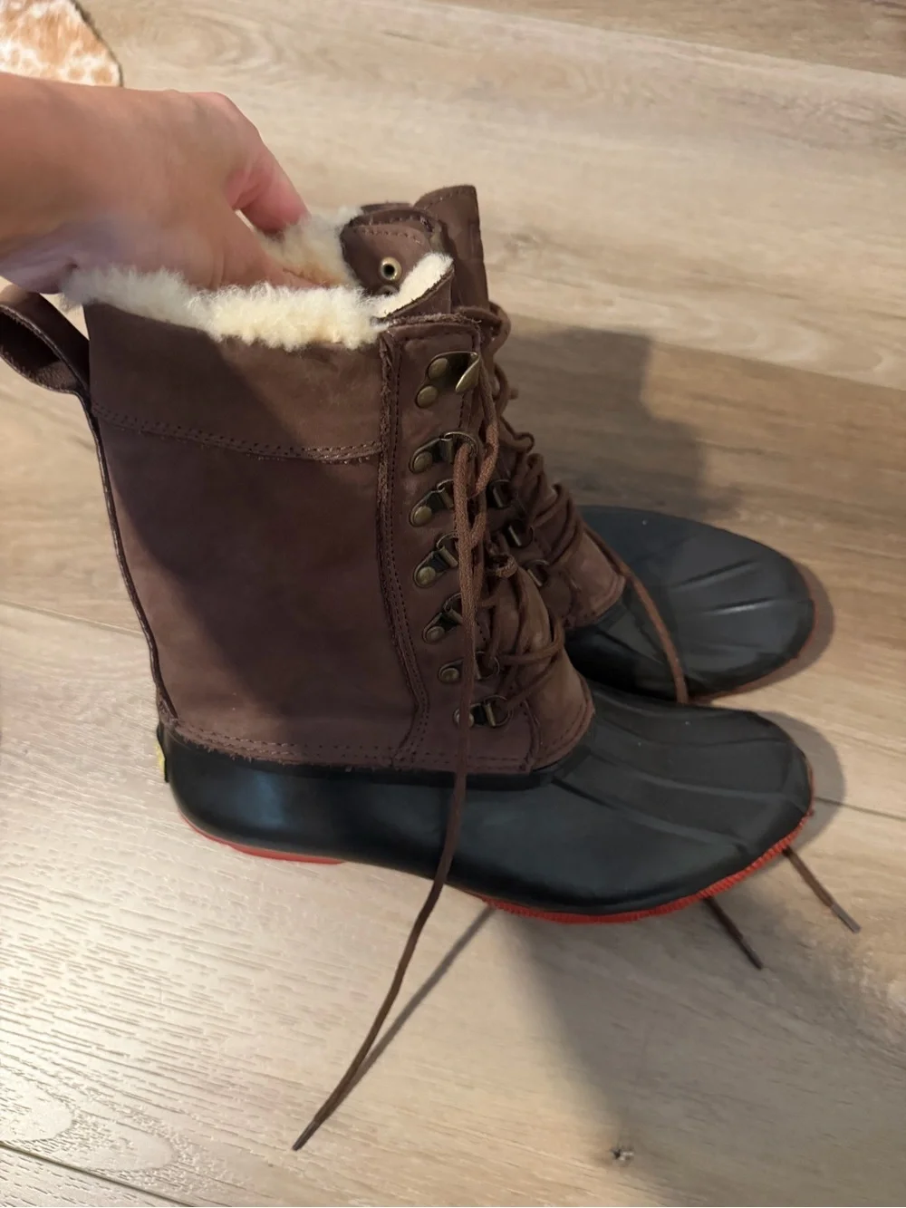Sperry winter duck boots women’s size 8